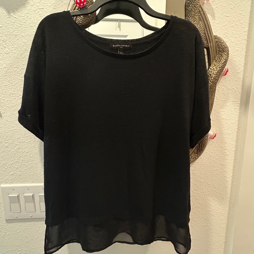 Banana Republic Black short-sleeve layered overlay top.